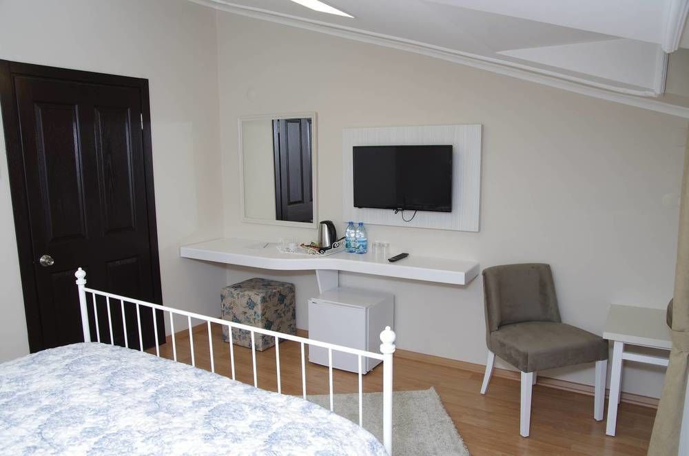 Urla Zeytin Hotel Bagian luar foto